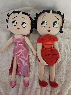 Betty Boop Plush Pair in Pink and Red